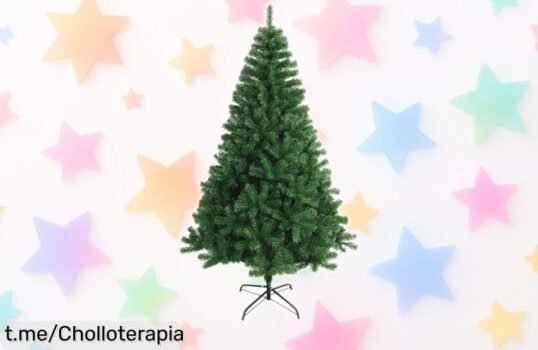 Increíble árbol de Navidad artificial en verde o blanco con soporte metálico, perfecto para llenar tu hogar de magia: ¡aprovecha este super chollo y siente la Navidad más cerca!