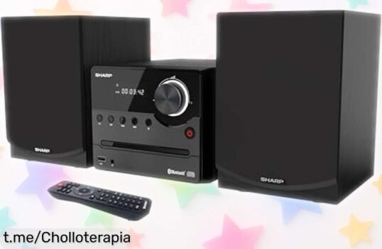 Microcadena Sharp con altavoces de madera, sonido potente y rebajada para que disfrutes tu música en casa como nunca: ¡no te pierdas este super chollo y dale vida a tus momentos ya!