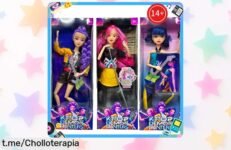 Muñeca decorativa de corazón con estilo kpop y cazadores de demonios, ofertón única que vuela del estante—regala magia a quien más amas antes que se acaben.