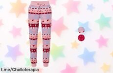 Pantalón navideño para mujer en rosa y rojo: ¡aprovéchalo a precio loco antes de que se acabe este super chollo y brilla con estilo estas fiestas!