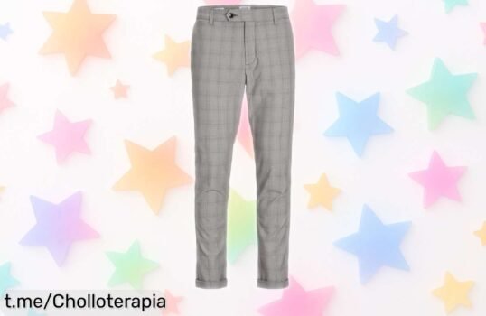 Pantalones chinos Jack & Jones con estilo único y dobles dobladillos a precio rebajado, ¡no dejes pasar esta oferta que solo llega una vez! Prepárate para brillar.