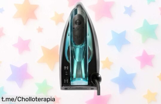 Plancha de viaje Cecotec super potente que elimina arrugas en un segundo, ¡ofertón imperdible para lucir impecable en cualquier momento!