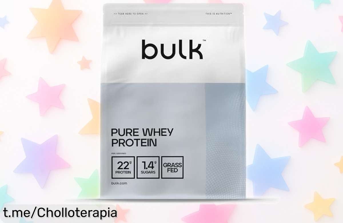 Proteína whey en polvo Bulk Pure de 1KGB, ¡rebajado! Siente la pura fuerza con cada batido y déjate sorprender por el sabor especuloos. Cómpralo ya antes de que se acabe.