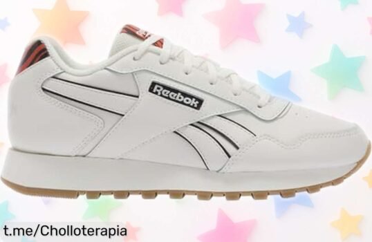 Zapatillas deportivas Reebok Glide, un ofertón con caída de precio brutal que te llenará de estilo y energía. ¡No esperes más, podrán volar en cualquier momento!