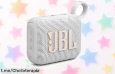 Altavoz portátil JBL Go 4 con sonido potente y graves impresionantes, ahora rebajado. Aprovecha este super chollo y enciende tu fiesta ya antes de que se agote.