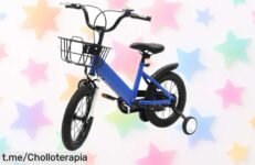 Bicicleta infantil azul de 14 pulgadas, ¡super chollo rebajado! Haz que tus peques aprendan a montar divirtiéndose antes de que vuelen las unidades.
