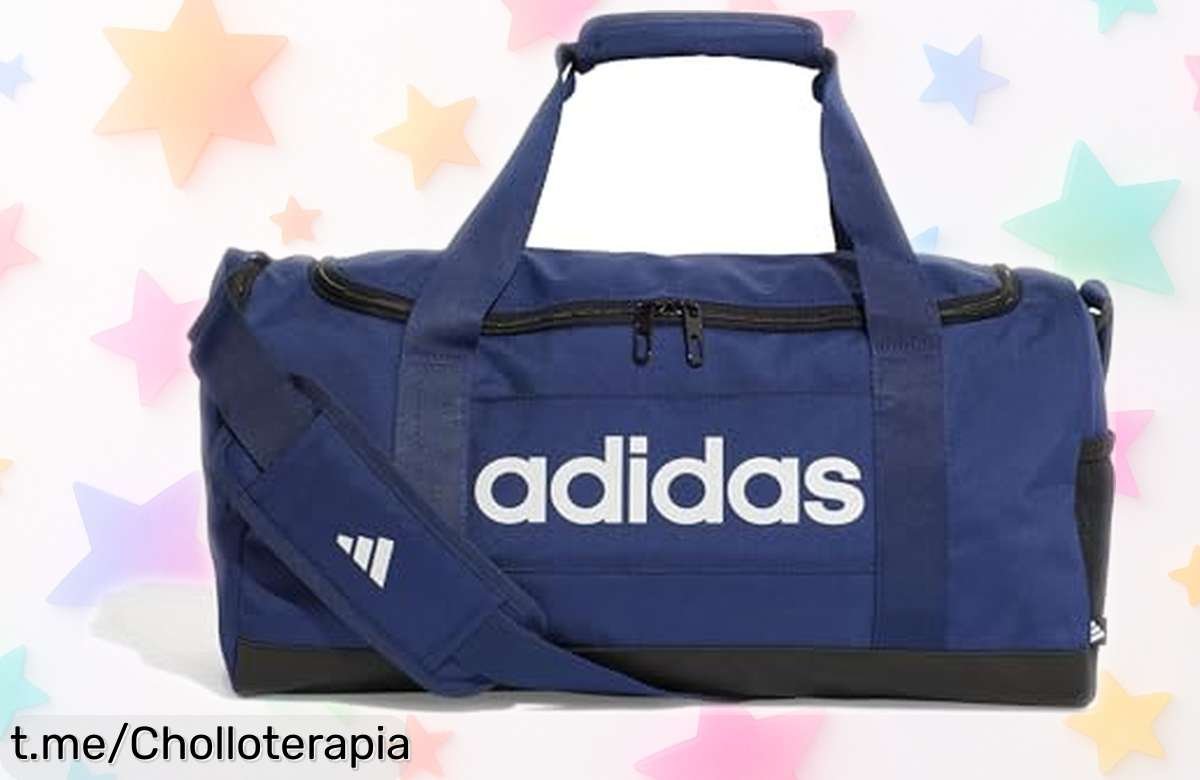 Bolsa deportiva Adidas Essentials con espacio y bolsillos seguros, ¡rebajada a un precio increíble que no se repetirá! Aprovecha este super chollo antes de que se esfume.