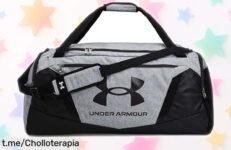 Bolsa deportiva resistente al agua Under Armour, un super chollo a precio rebajado para que te lleves la versatilidad perfecta antes de que desaparezca. ¡No te quedes sin ella!