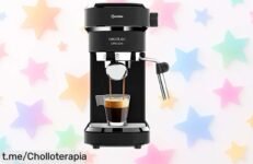 Cafetera espresso Cecotec Cafelizzia Black con 20 bares de presión ¡Super chollo para disfrutar café cremoso como un barista y llenar tus mañanas de energía!