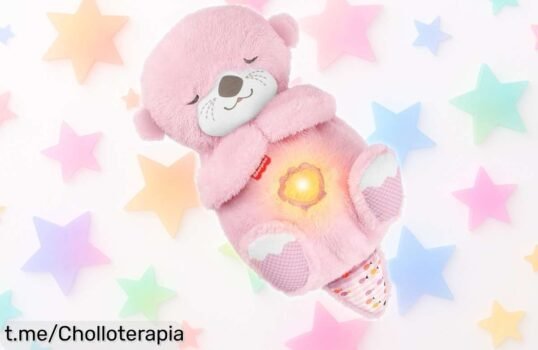 Sonajero de peluche FisherPrice con luces y movimiento que calma a tu bebé, ¡un super chollo rebajado! Consigue noches tranquilas llenas de abrazos antes de que se acabe.