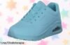 Zapatillas Skechers light blue: Súper resistentes y con velcro fácil. ¡Rebajas increíbles en tu calzado ideal! No pierdas esta oportunidad de brillar desde ya.