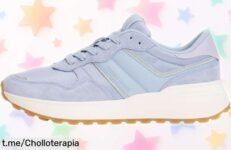 Zapatillas Tommy Jeans Runner en ante azul, el super chollo que te dará un estilo noventero irresistible. ¡Corre y no dejes pasar esta oportunidad única!