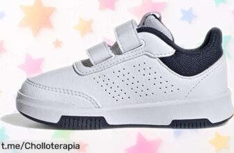 Zapatillas unisex bebé adidas Tensaur con diseño clásico y suela que no deja marcas, ¡super chollo a precio rebajado! Da estilo y libertad a tus peques antes de que vuelen.