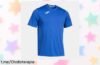 Camiseta Joma Combi M/C para hombre en royal, con secado rápido y resistencia brutal a un precio rebajado. ¡No te quedes sin sentirte espectacular mientras te mueves libremente!