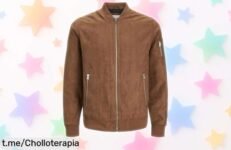 Descubre la chaqueta bomber JACK & JONES de suede sintético color coñac, un super chollo que te hará brillar con estilo y resistencia; ¡no te quedes sin ella!