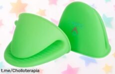 Mini guantes de silicona para horno que cuidan tus manos y están a un precio loco, quedan pocas unidades ¡no dejes escapar este ofertón antes que se agoten!