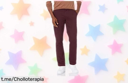 Pantalones chinos pitillo burdeos de Amazon Essentials, rebajados a un precio muy bajo – ¡aprovéchalo y vístete con confianza antes que se acaben!
