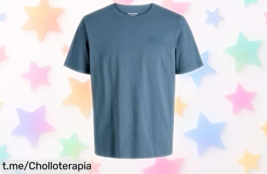 Camiseta básica de manga corta JACK & JONES a precio irreal, renueva tu armario con esta ganga que vuela rápido ¡No te quedes sin la tuya!