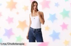 Camiseta de tirantes Calvin Klein con logo clásico y diseño que sienta genial, ¡bajada brutal de precio! Renueva tu armario antes que se termine esta oferta irresistible.