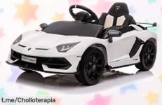 Coche eléctrico para niños Lamborghini Aventador SVJ con mando parental y luces, ¡ofertón increíble que vuela! No dejes pasar esta oportunidad única para alegrar su día.