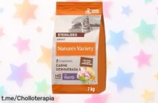 Delicioso pienso para gatos esterilizados Nature's Variety con pavo, ¡ahora a un precio increíble! No te lo pierdas y dale a tu peludo la salud que merece antes de que se agote.