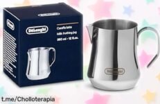 Jarra espumadora de leche De’Longhi DLSC060 en acero inoxidable a un precio loco, crea espuma perfecta y deslumbra con tus diseños latte art ¡No esperes más, disponible por poco tiempo!