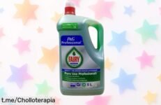 Lavavajillas concentrado Fairy de 5 litros, fórmula profesional mejorada a precio loco: deja todo brillante y ahorra en cada lavada. ¡Aprovecha este super chollo antes que se agote!