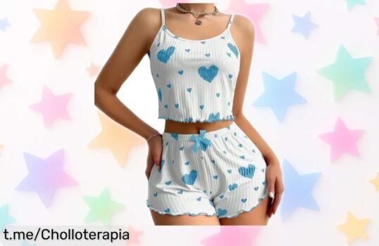 Pijama de mujer con estampado de corazones a precio loco, tirantes ajustables y cintura elástica; solo quedan unas pocas unidades ¡no te quedes sin el tuyo y luce fantástica!