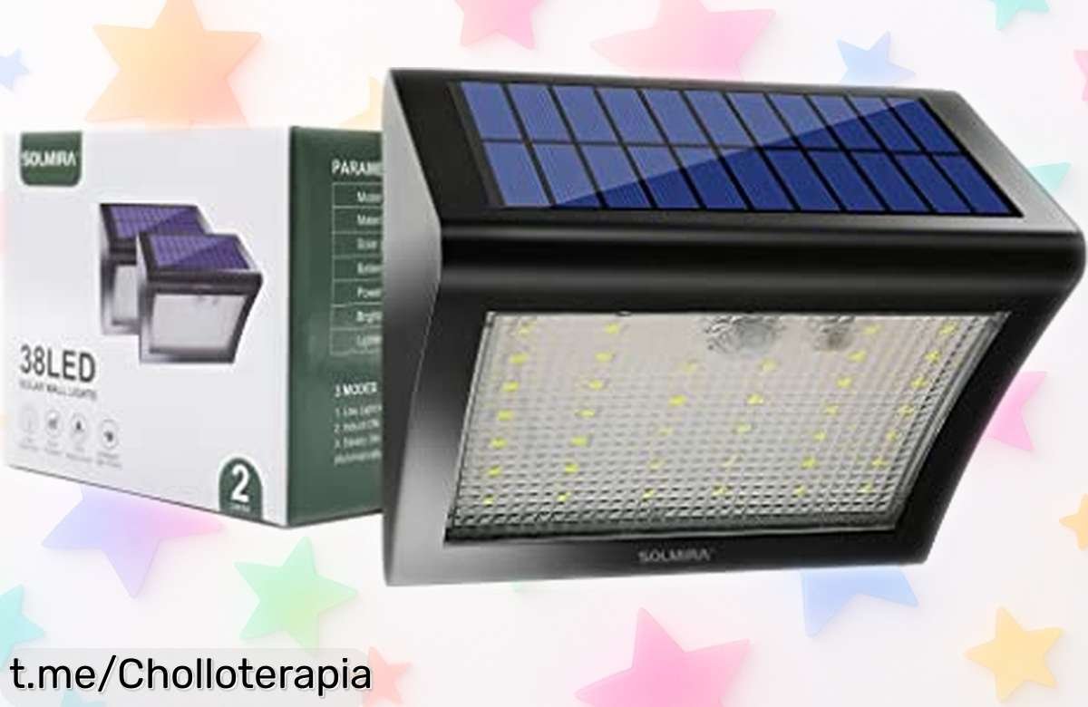 Potente pack de 2 apliques LED solares Solmira para exterior con luz que brilla más de 12 horas. Aprovecha este ofertón y alumbra tus noches mágicas en el jardín.