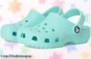 Zuecos Classic Clog T de Crocs para peques a precio ridículo, ¡sensación de libertad y diversión en sus pies que no te querrás perder! ¡Aprovecha antes de que se agoten!