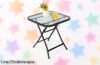 Mesa auxiliar plegable Goplus con cristal templado, fácil de guardar y elegante; no pierdas este ofertón que transformará cualquier rincón en un espacio espectacular.