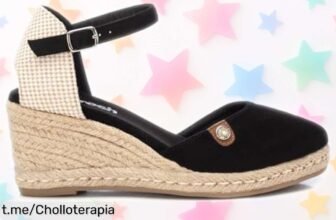 Sandalias con cuña Refresh modelo 17188212, ¡un ofertón que suma estilo y seguridad! Perfectas para cualquier plan, no dejes pasar esta oportunidad única.