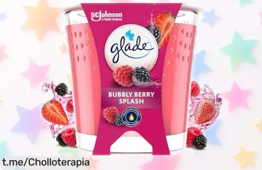 Vela perfumada Glade Bubbly Berry Splash a un precio de ganga, disfruta 30 horas del aroma más agradable y un diseño chulo que llenará tu hogar de felicidad. ¡No te lo pierdas!