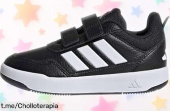 Zapatillas para peques adidas Tensaur Sport 3.0 con cierre fácil a precio de escándalo, perfectas para que corran sin parar y disfruten al máximo cada aventura.