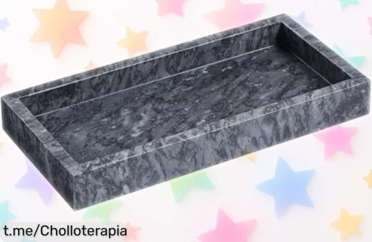 Bandeja rectangular de mármol Navaris a precio loco: ordena tus cosas con estilo y dale un toque elegante a tu hogar antes de que se acaben. ¡No te quedes sin ella!