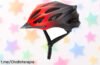 Casco de bici ajustable con visera extraíble y ventilaciones, ¡te sentirás seguro en cada pedalada a precio loco! No te quedes sin el tuyo y disfruta del camino.