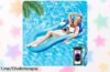 Colchoneta hinchable para piscina con reposacabezas y funda para el móvil a un precio loco: aprovecha este ofertón y disfruta del agua como nunca antes, ¡no te lo pierdas!