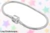 Descubre la pulsera de plata Serpento, un regalazo que añade tu estilo con cada charm y ahora a precio loco: ¡hazte con ella antes de que vuelen!