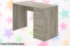 Mesa de escritorio Amazon Basics con 4 cajones y diseño moderno a precio regalado, ideal para transformar tu rincón en un espacio increíble. ¡No te quedes sin la tuya!