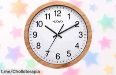 Reloj de pared circular de madera silencioso, el chollazo que transforma tu cocina o salón con estilo retro; no te pierdas esta oportunidad única y dale vida a tu hogar.