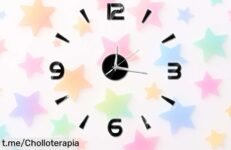 Reloj de pared grande y silencioso Tyenaza, añade elegancia a tu hogar con un diseño moderno en espejo acrílico. ¡No dejes pasar este ofertón irrepetible!