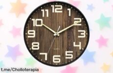 Reloj de pared redondo de diseño vintage que añade estilo a tu salón o cocina, ¡aprovecha este precio rebajado antes de que se esfume!