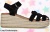 Alpargatas de cuña negras Chika10 Leather que transformarán tu look, ¡ahora a un precio regalado! No te lo pierdas o te arrepentirás.