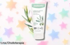 Crema hidratante para manos Babaria con aceite de oliva, ¡ofertón que cuida tus manos y las deja suaves! No te quedes sin ella, sentirás la diferencia al instante.