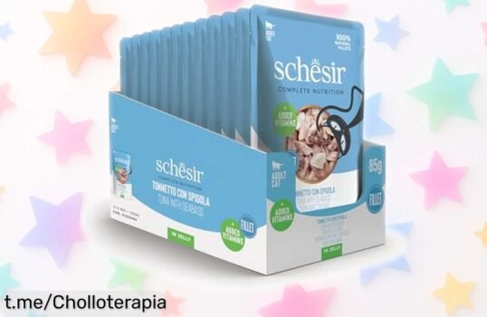 Deliciosa comida húmeda para gatos Schesir con atún y lubina, ¡un chollazo de 12 sobres a un precio regalado que hará feliz a tu mascota!