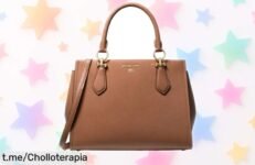 Descubre la elegante bolsa de mano Michael Kors Marilyn en cuero, ¡ahora a un precio que no cuadra! Lleva todo sin problemas y siente el estilo con cada uso.