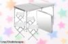 Mesa plegable con 4 sillas GOODS+GADGETS, ¡un ofertón tirado de precio y muy resistente! No te quedes sin la tuya, llévala a donde quieras y disfruta al máximo del aire libre.