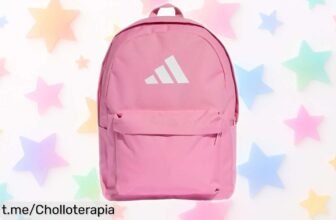 Mochila adidas Classic 3Bars con correas ajustables y bolsillo seguro, ¡super chollo que no puedes dejar pasar! Añade estilo a tus días con esta oferta única.