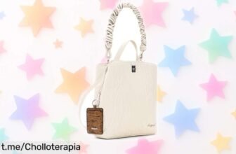 Mochila pequeña Desigual, perfecta para llevarlo todo con estilo y a un precio que no te lo creerás, ¡no dejes pasar esta oportunidad única!