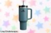 Termo Stanley Quencher H2.0 FlowState 1.2L a precio loco: agua helada hasta 48 horas y fácil limpieza, ¡no dejes pasar este ofertón y asegura tu hidratación hoy!